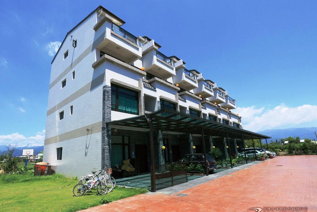 Appartement Sky Ocean à Yilan Extérieur photo